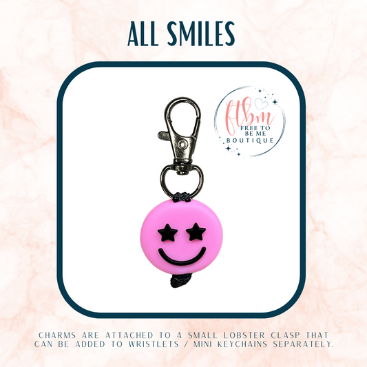 All Smiles Charm | Pink