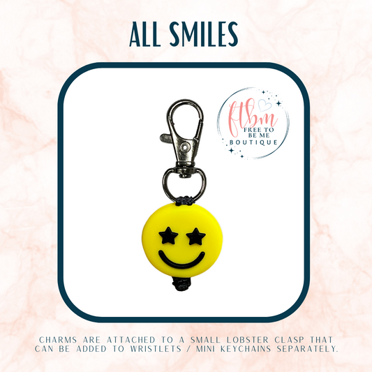All Smiles Charm | Yellow